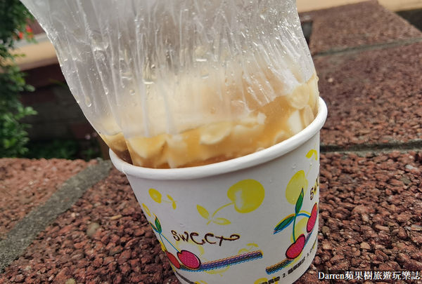 ▲▼桃園小吃「橋下阿泰豆花」鄰近桃園火車站、桃園後站，桃鶯路橋下豆花三輪車豆花攤。（圖／記者蘇相云攝）