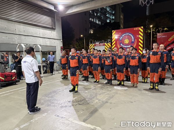 ▲▼新北出動前往花蓮馳援。（圖／記者陳以昇翻攝）