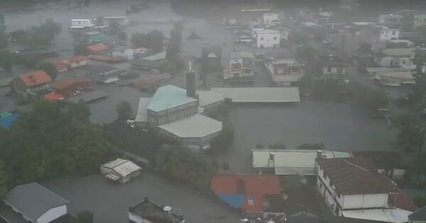 ▲▼空拍畫面曝光！花蓮光復鄉街道被洪水淹沒。（圖／中央災害應變中心提供）