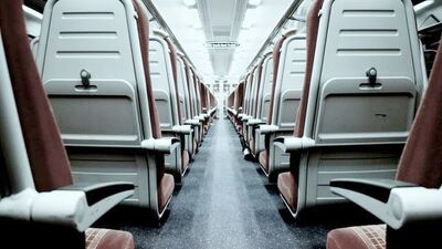 搭機調整座椅「直接躺下去」把後座男撞成腦震盪 下場曝光