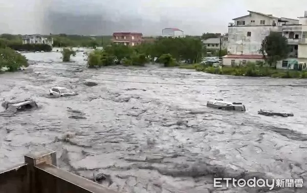 ▲▼馬太鞍溪堰塞湖溢流重創花蓮縣光復鄉，社工視角。（圖／記者王兆麟翻攝）