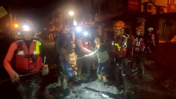 ▲▼新北特搜隊前進花蓮救援。（圖／新北特搜隊提供）