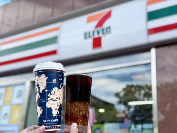 ▲▼7-11冰品、烘焙新品。（圖／業者提供）