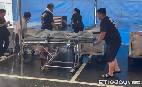 ▲▼法醫、檢察官、書記官現場待命，冰櫃很多。（圖／記者地方中心翻攝)