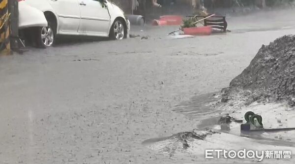 ▲▼光復鄉大雨不斷。（圖／記者陳煥丞攝)