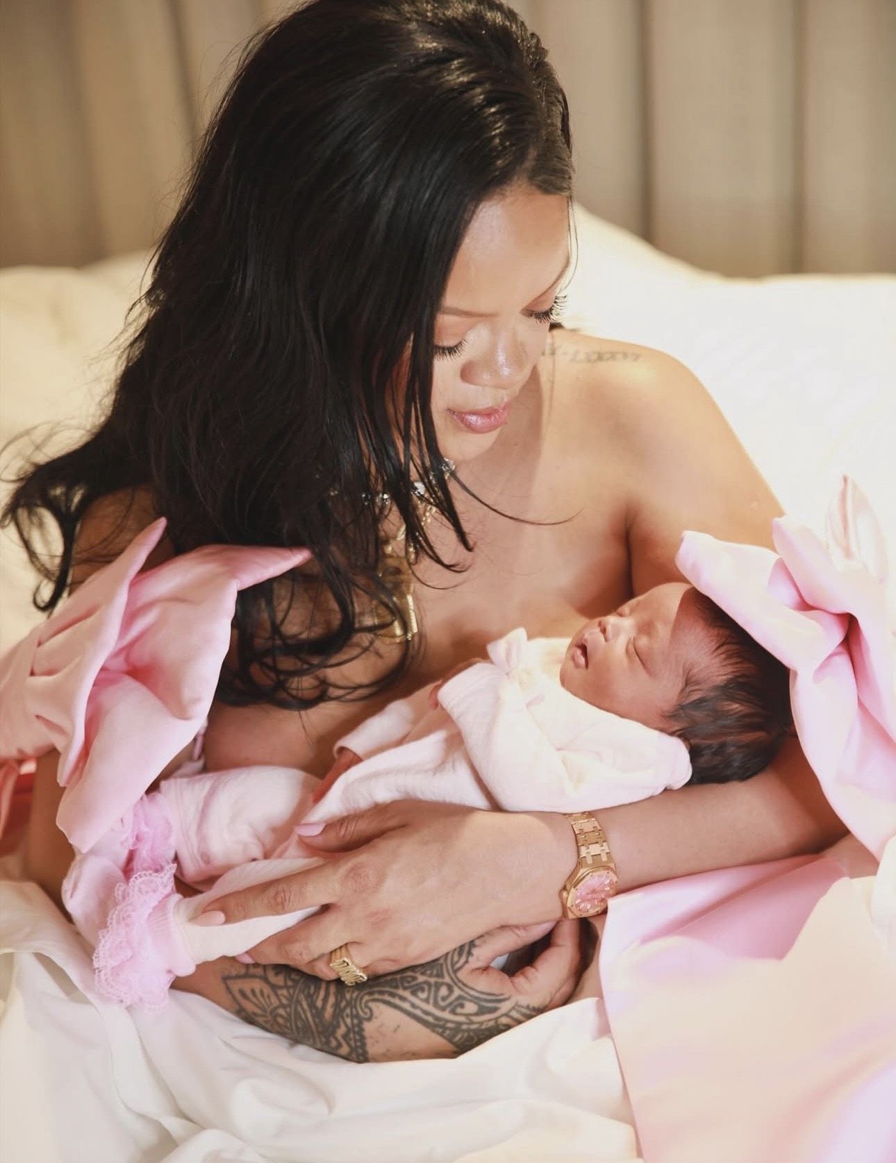 ▲▼ 蕾哈娜            。（圖／翻攝IG）