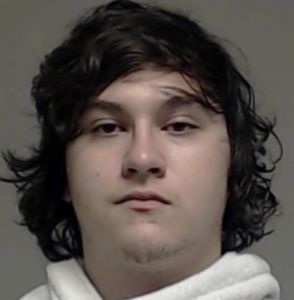 德州槍手身份曝光！　屋頂狙擊ICE釀1死2傷