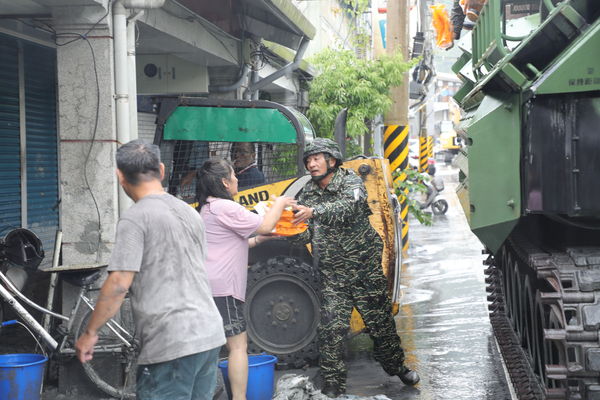 ▲▼陸軍赴花蓮救災。（圖／國防部提供）