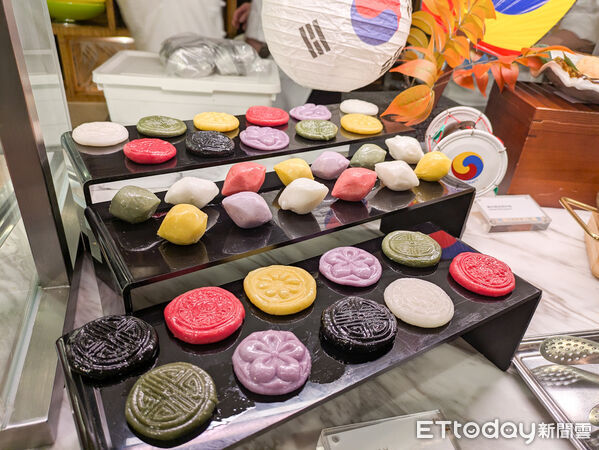 ▲十二廚韓國美食節登場。（圖／記者黃士原攝）