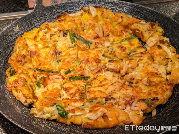 ▲十二廚韓國美食節登場。（圖／記者黃士原攝）