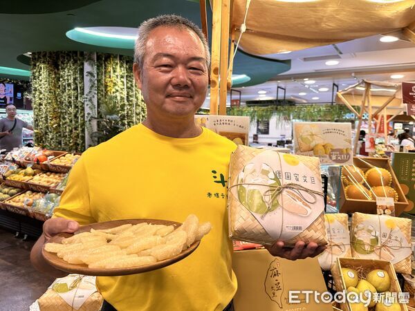 ▲▼Mia c`bon中秋商品，集結水果、蔬菜、肉品、禮盒等。（圖／記者林育綾攝）