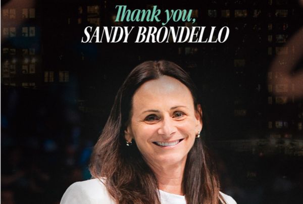 ▲上季才率隊奪下隊史首冠，WNBA紐約自由人主帥布朗德羅黯然下台。（圖／取自自由人IG）