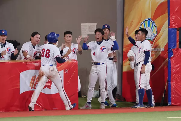 ▲▼亞錦賽中華隊             。（圖／棒協提供）