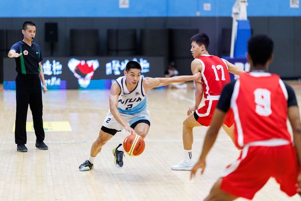 ▲台藝大新任隊長王威翔、輔大射手林哲宇。（圖／登峰造極青年籃球賽提供）