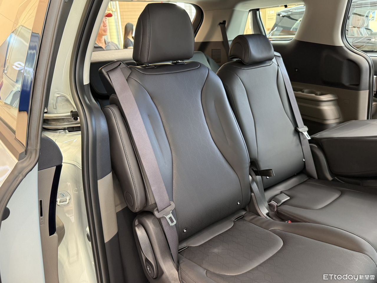 ▲Kia Carnival。圖／記者徐煜展攝）