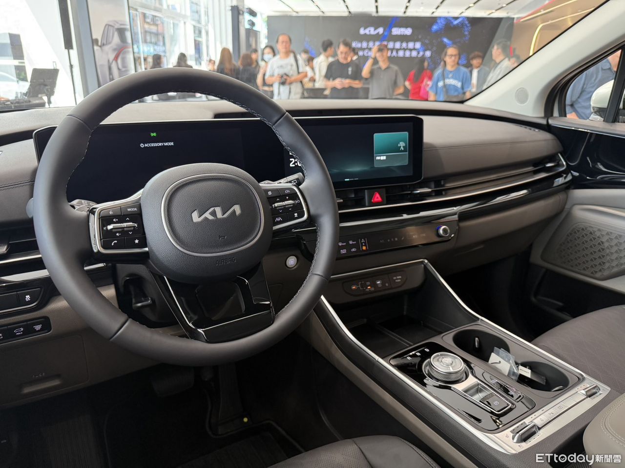 ▲Kia Carnival。圖／記者徐煜展攝）