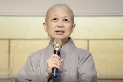 「把比丘尼培養成女奴」 釋昭慧控《僧伽》淪佛門Play Boy