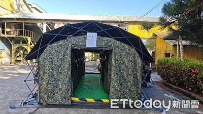 國軍出動6組「野戰移動沐浴機」　助光復災民盥洗