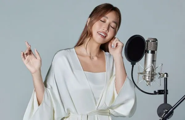 ▲▼ A-Lin 演唱費玉清的經典國民歌曲〈晚安曲〉。（圖／麥當勞提供）