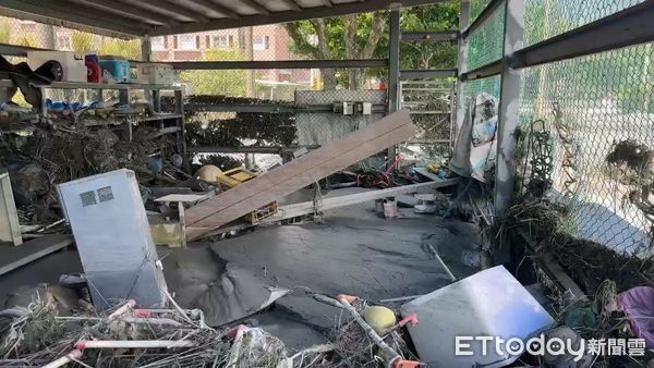 ▲▼         光復國中棒球場     。（圖／記者黃彥傑翻攝）