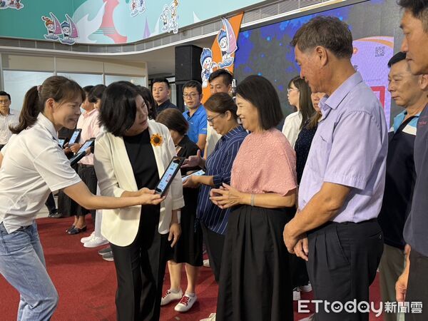 ▲▼雲林縣長張麗善驚傳跌倒骨折！傷勢曝光　將開刀治療。（圖／記者游瓊華翻攝）