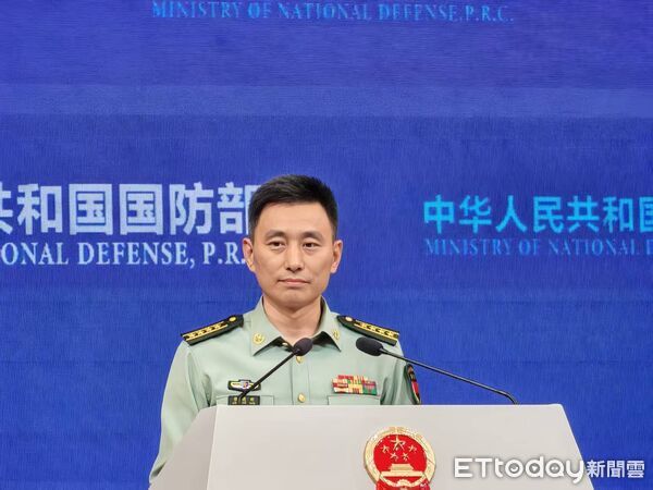 ▲▼ 大陸國防部新聞發言人張曉剛大校（2025.9.25）            。（圖／記者任以芳攝）
