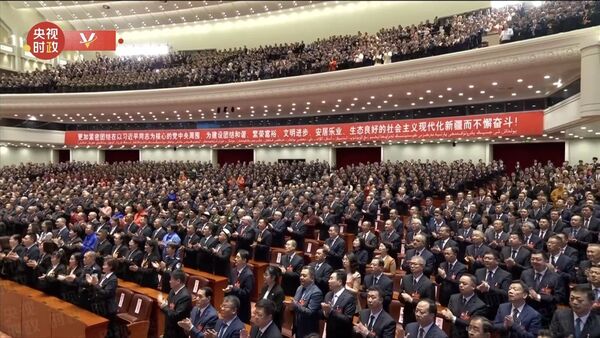 ▲▼新疆維吾爾自治區成立70周年慶祝大會，習近平出席。（圖／翻攝央視）