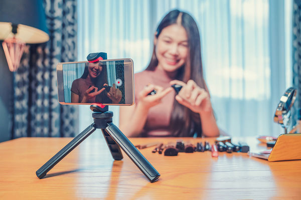 ▲▼ 直播,錄影。（示意圖／VCG）