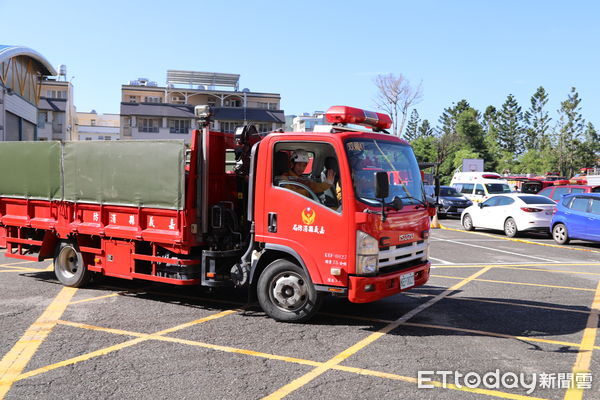 ▲▼ 嘉義縣政府動員集結前往花蓮救災 翁章梁捐一個月所得 。（圖／嘉義縣消防局提供）