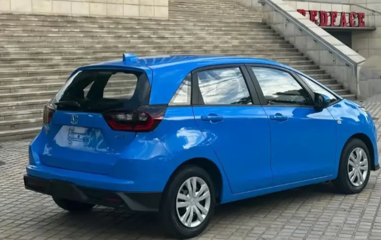 ▲新一代Honda Fit實車於大陸曝光！引起車迷熱議。（圖／翻攝自大陸微博）