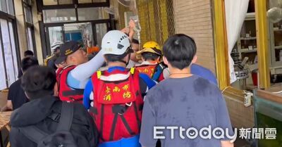 台南特搜隊花蓮搜救任務　救出虛弱45歲男子送醫急救