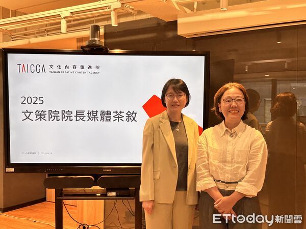 ▲▼文策院新任院長王敏惠（左）、文策院董事長王時思（又）說明文策院未來3年方向。（圖／記者林育綾攝）