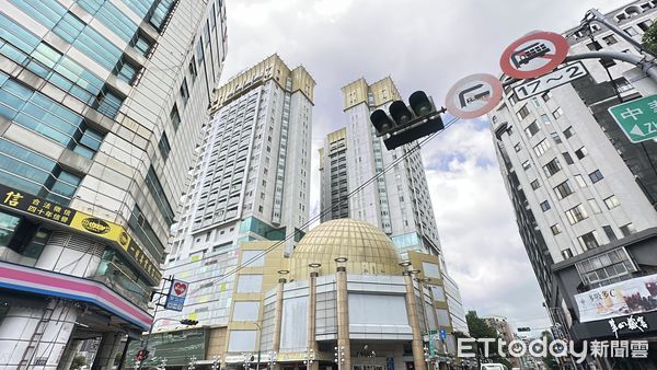 ▲▼ 大地球廣場,漢神            。（圖／記者陳筱惠攝）