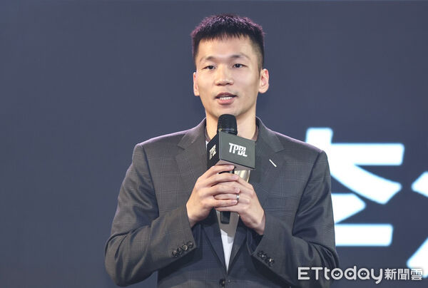 ▲體育部長李洋出席TPBL職籃新賽季啟動記者會。（圖／記者林敬旻攝）