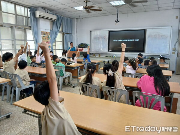 ▲九九峰自然保留區25週年，南投分署推動校園生態與防火教育。（圖／林業保育署南投分署提供）