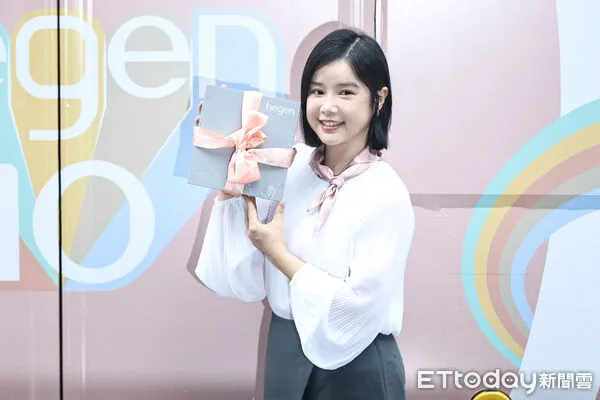 ▲李佳穎出席hegen十週年記者會。（圖／記者林敬旻攝）