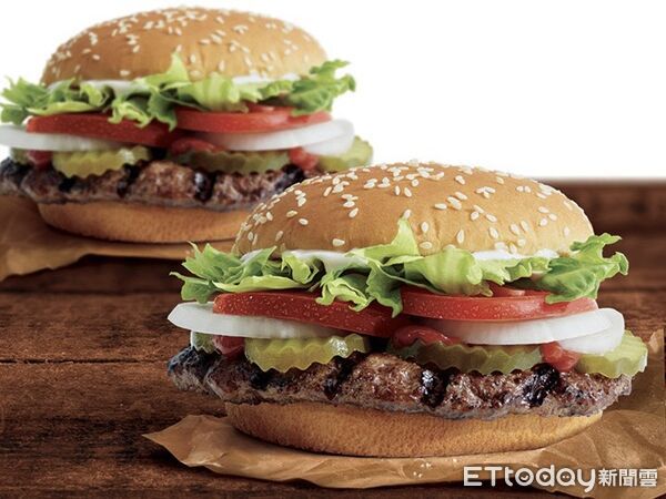 ▲▼漢堡王華堡、芋頭派。（圖／業者提供）