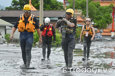 設籍新北市的光復鄉族人 三親等內親屬受災戶補助1萬元