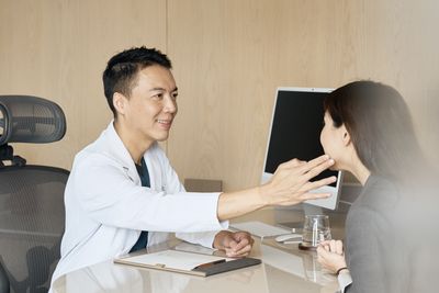 雷射能量不是高就好，穩定輸出才是關鍵　德國超科技皮秒打造敏弱肌安心選擇！
