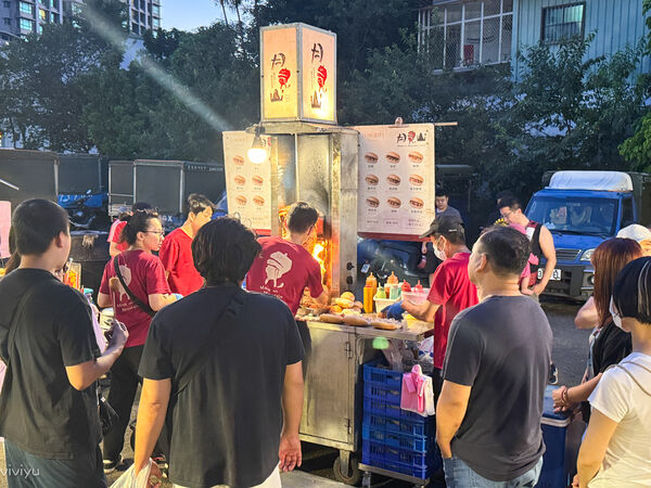 ▲▼「林口夜市」攻略，親子同遊、平價小吃、交通方式一次看。（圖／部落客VIVIYU提供）