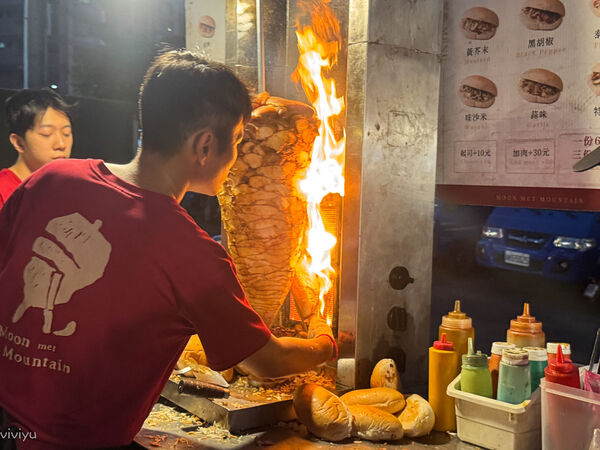 ▲▼「林口夜市」攻略，親子同遊、平價小吃、交通方式一次看。（圖／部落客VIVIYU提供）