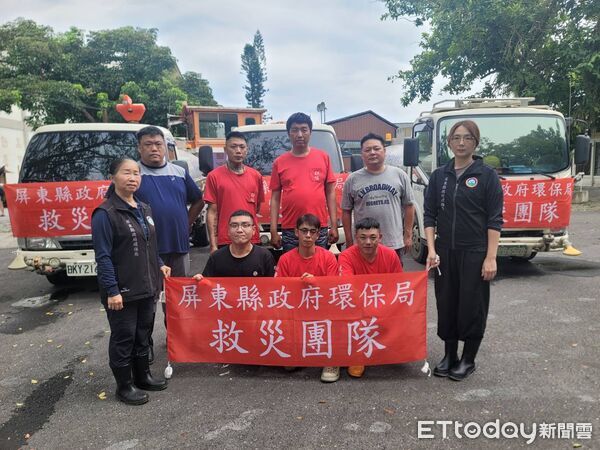 ▲屏東縣政府環保局4台洗街車參與花蓮救災。（圖／屏東縣政府環保局提供）