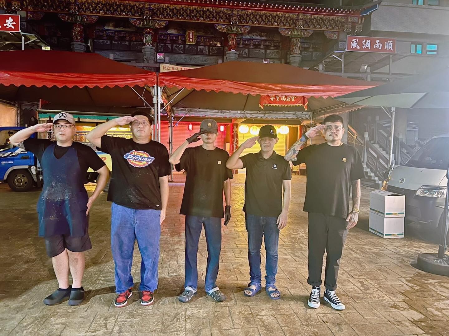 ▲▼             。（圖／翻攝自Facebook／WOW 哇唬 漢堡工廠）