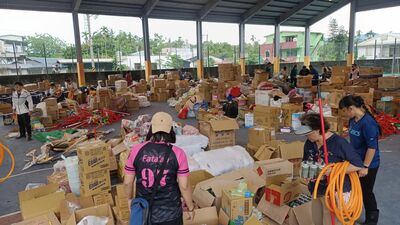 災區自救會籲「別再送物資進來部落」 現場塞爆需時間消化配送