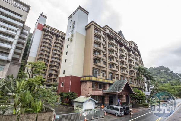 「富野大飯店」曾是集團金雞母，由於產權複雜且量體大，將於今年底退出知本溫泉區。
