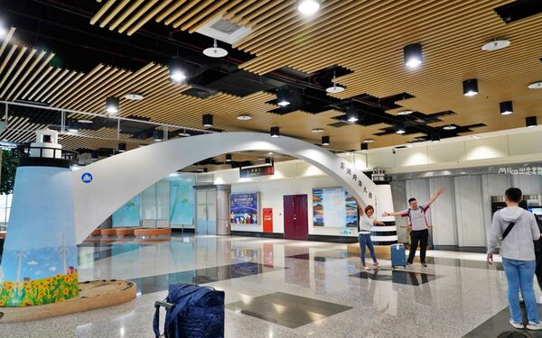 ▲▼澎湖一日旅遊，交通攻略，持澎湖空港快線一日券，市區內不限次數搭到飽只要100元！（圖／部落客Mika提供）