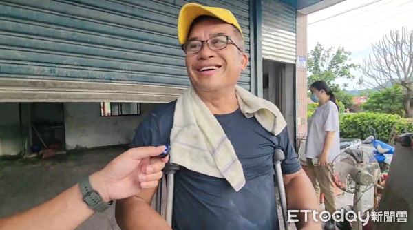 ▲▼花蓮光復災情，書店老闆摩利倉庫全毀。（圖／記者黃彥傑翻攝）