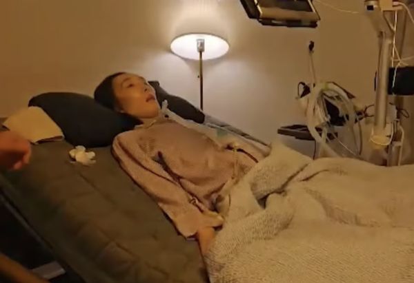 ▲▼ 跑數家醫院查不出病因！韓網紅25歲發現罹患漸凍症 　家人哀痛證實病逝（圖／翻攝自blossom joo YouTube）
