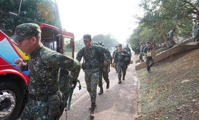 陸軍六軍團第三作戰區跨區馳援 250官兵挺進光復助救災