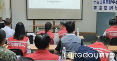 花蓮災後第6天！卓揆抵達前進協調所　與徐榛蔚交頭接耳討論災情